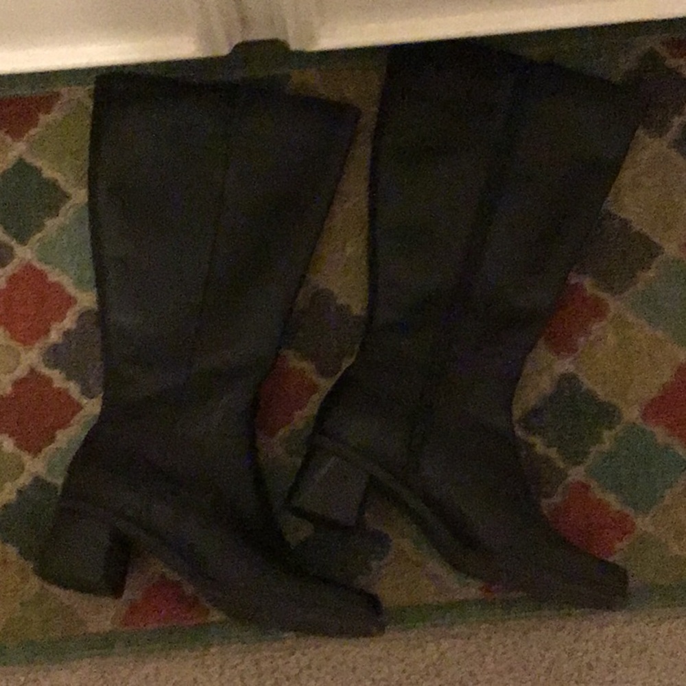 90s vintage knee length leather boots black